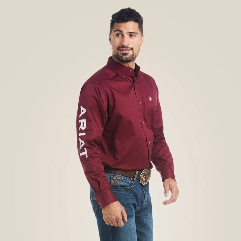 Men's western boots with a rubber sole for traction on various surfacesAriat® Men's Classic Fit Western Shirt - Burgundy Men's western boots with a rubber sole for traction on various surfacesAriat® Men's Classic Fit Western Shirt - Burgundy