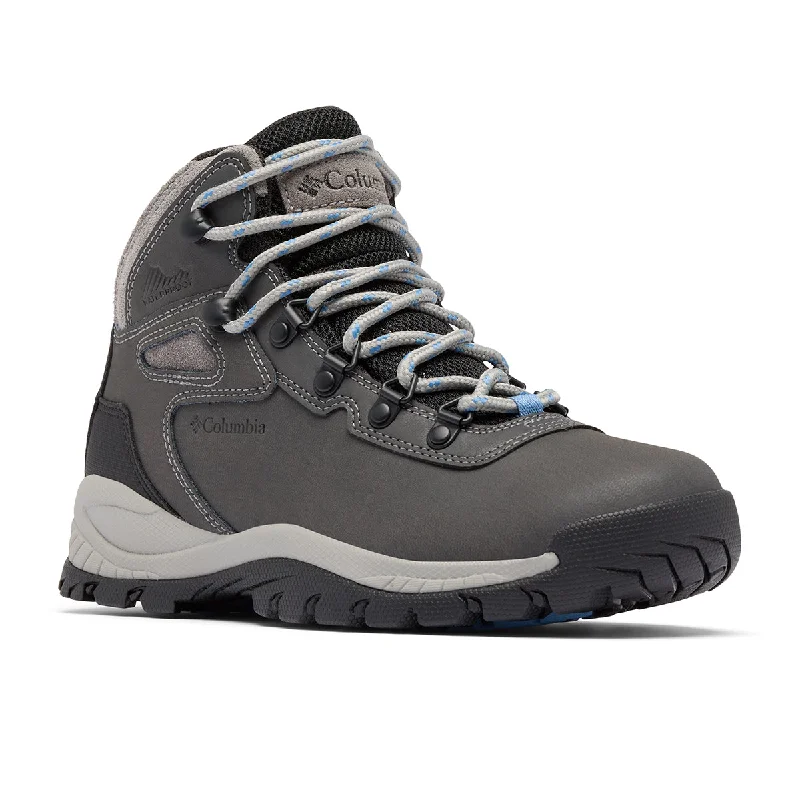 Men's hiking boots with a toe cap for protectionNewton Ridge Plus Waterproof Hiking Boot - Quarry Men's hiking boots with a toe cap for protectionNewton Ridge Plus Waterproof Hiking Boot - Quarry