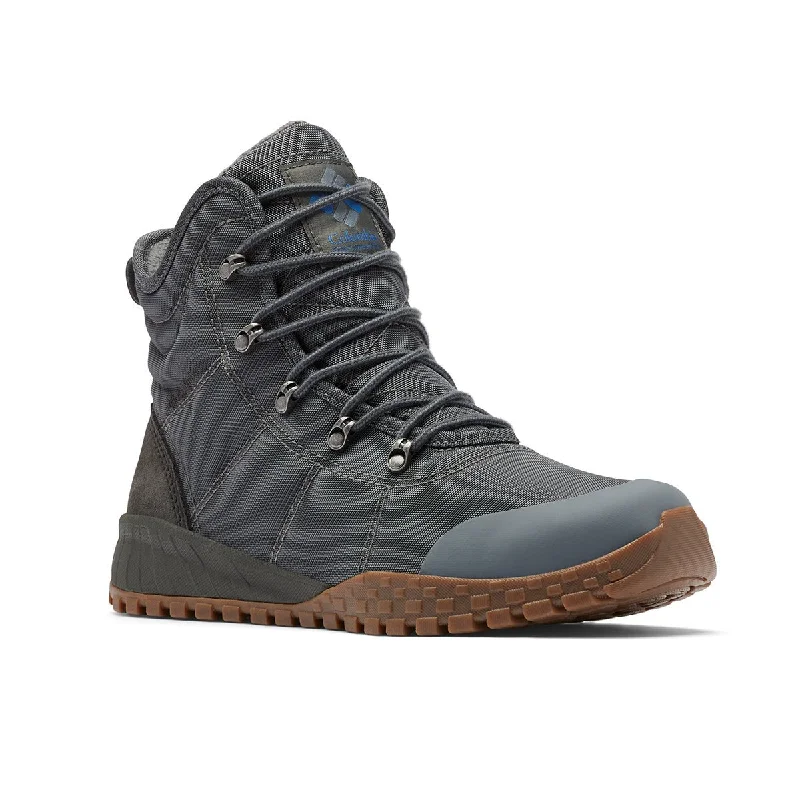 Men's hiking boots with a lug sole for grip on uneven terrainFairbanks™ Omni-Heat™ Snow Boots - Graphite Men's hiking boots with a lug sole for grip on uneven terrainFairbanks™ Omni-Heat™ Snow Boots - Graphite