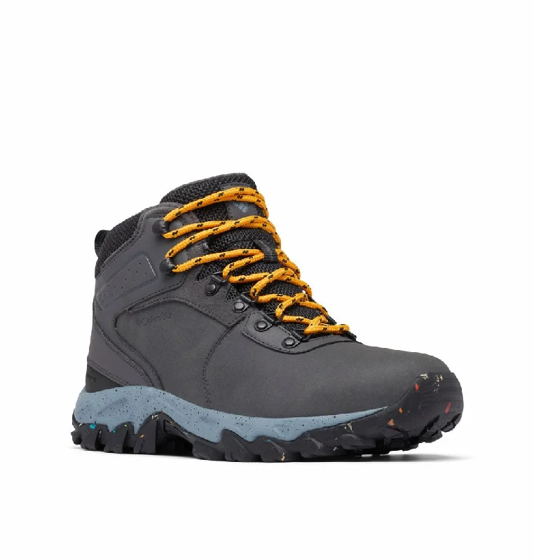 Men's hiking boots with a removable insole for customizationNewton Ridge™ WP Omni-Heat™ II - Dark Grey Men's hiking boots with a removable insole for customizationNewton Ridge™ WP Omni-Heat™ II - Dark Grey