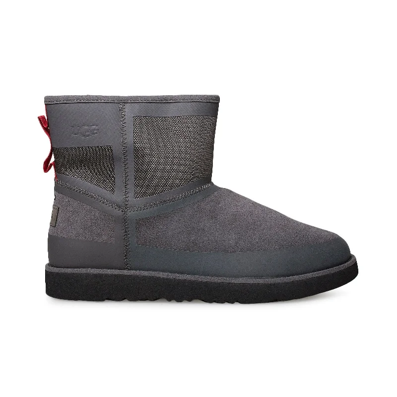 Men's adjustable - fit winter boots with lacing systems for custom comfortUGG Classic Mini Urban Tech Charcoal Boots - Men's Men's adjustable - fit winter boots with lacing systems for custom comfortUGG Classic Mini Urban Tech Charcoal Boots - Men's