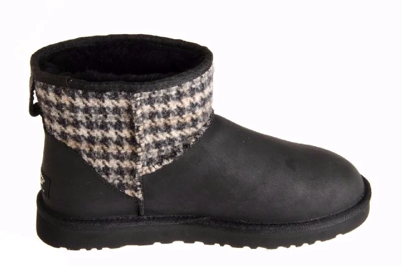 Men's wool - blend fabric winter boots for extra warmthUGG WOOLRICH BOOTS