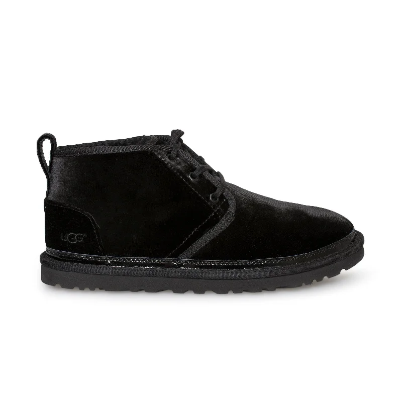 Men's wide - width winter boots for those with broader feetUGG Neumel Black Velvet Boots - Men's Men's wide - width winter boots for those with broader feetUGG Neumel Black Velvet Boots - Men's