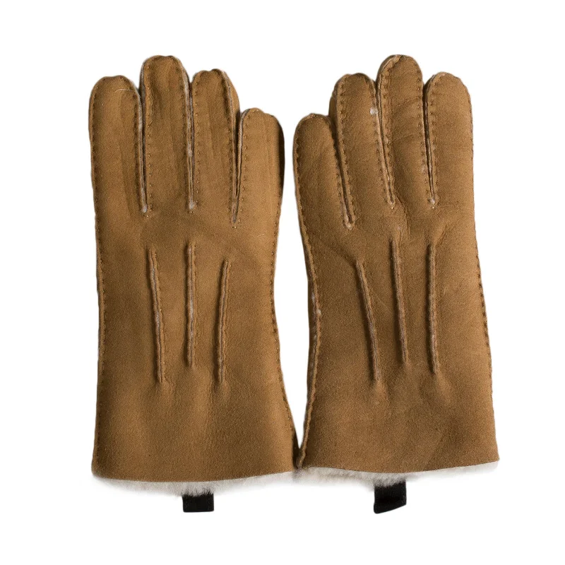 Men's lightweight winter boots for hiking in snowUGG Sheepskin 3 Point Glove Chestnut - Men's Men's lightweight winter boots for hiking in snowUGG Sheepskin 3 Point Glove Chestnut - Men's