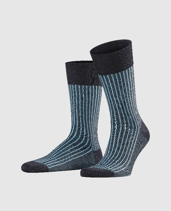 Canvas men's boat shoes for a casual summer lookFalke Oxford Stripe Men Socks - Dark Navy Canvas men's boat shoes for a casual summer lookFalke Oxford Stripe Men Socks - Dark Navy