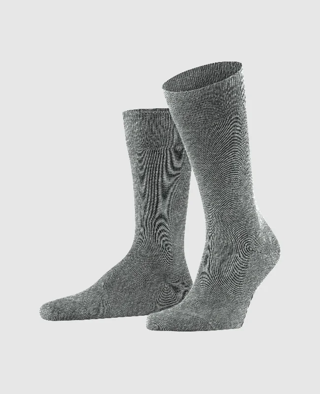 Men's leather boat shoes with a non - slip soleFalke Family Men Socks - Light Grey Melange Men's leather boat shoes with a non - slip soleFalke Family Men Socks - Light Grey Melange