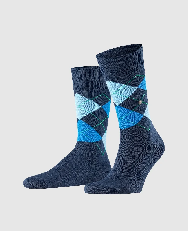 Low - top men's boat shoes for a sleek appearanceBurlington Manchester Men's Socks - Marine Low - top men's boat shoes for a sleek appearanceBurlington Manchester Men's Socks - Marine
