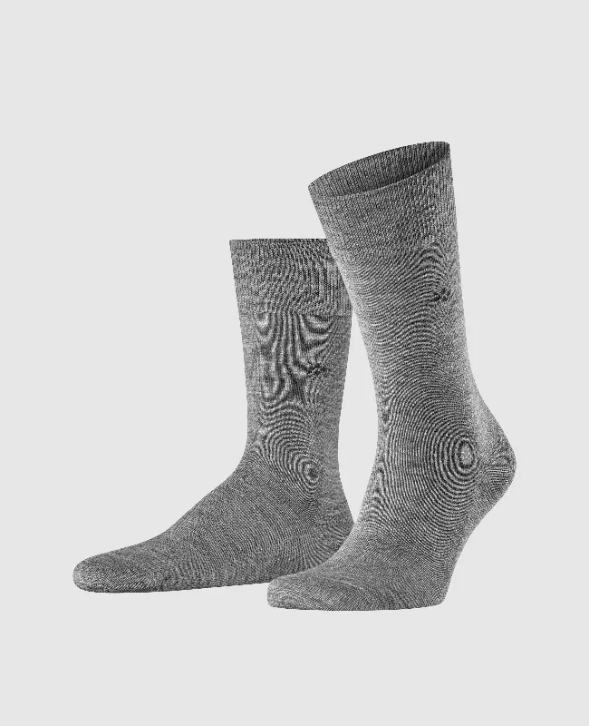Waterproof men's boat shoes for boating activitiesBurlington Leeds Men's Socks - Dark Grey Waterproof men's boat shoes for boating activitiesBurlington Leeds Men's Socks - Dark Grey