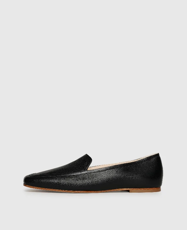 Men's boat shoes with a tassel detailAudrey HVL - Black