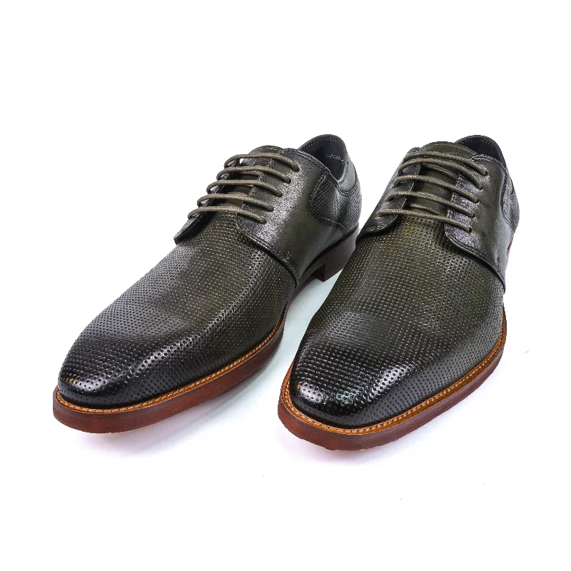 Men's formal shoes with a classic silhouetteBogart Italia Perf