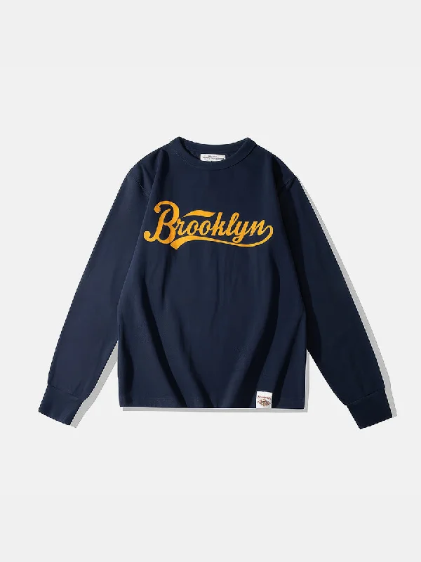 Men's formal shoes with a contrast stitching detailBrooklyn Crew Neck Long Sleeve T-Shirt Men's formal shoes with a contrast stitching detailBrooklyn Crew Neck Long Sleeve T-Shirt