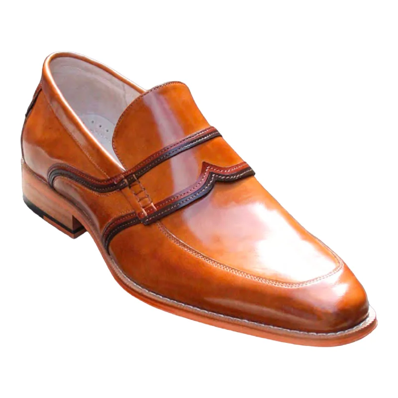 Men's formal shoes with a leather sole and heelGIOVANNI: Morris Moc Toe Slip On