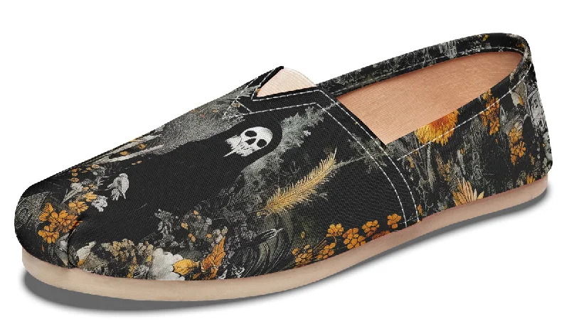 Men's suede espadrilles with a natural jute rope soleGrim’s Harvest Espadrilles - Lightweight Canvas Slip-Ons with Elastic V for Easy Comfort