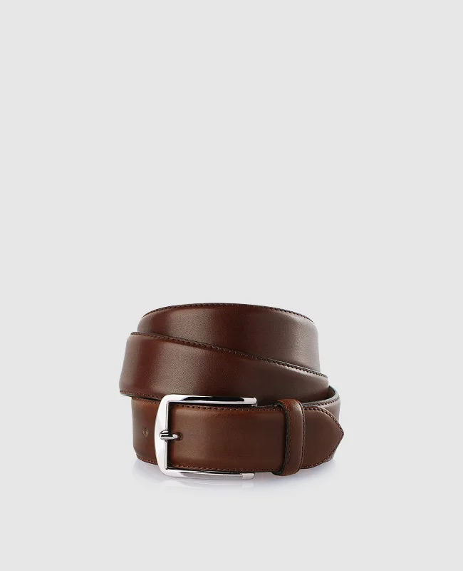 Men's boat shoes with a rubber outsole for durabilityMen’s leather belt in dark brown - Dark Brown Men's boat shoes with a rubber outsole for durabilityMen’s leather belt in dark brown - Dark Brown