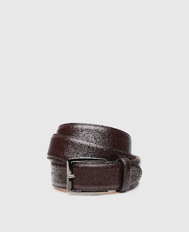 Men's boat shoes with a moc - toe designMen’s Belt in Coffee - Coffee