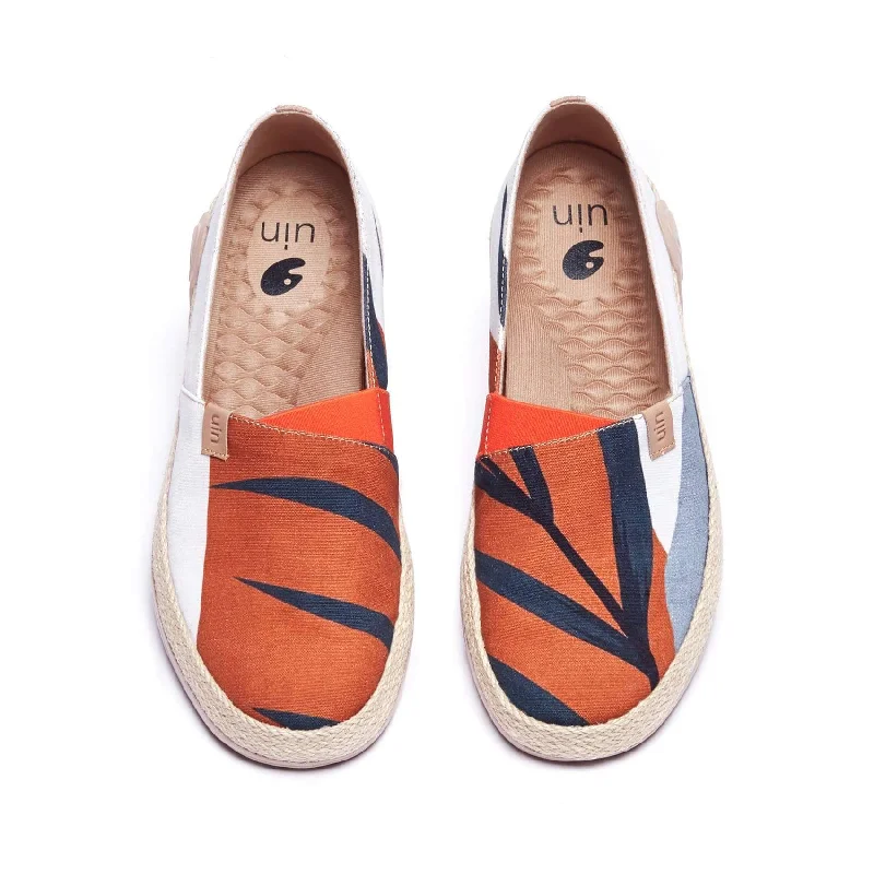 Men's travel - friendly espadrilles for long journeysPalm Leave Marbella