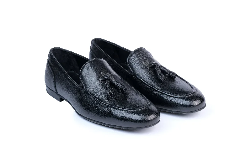 Men's formal shoes with a polished shineMontello Tassel Loafer