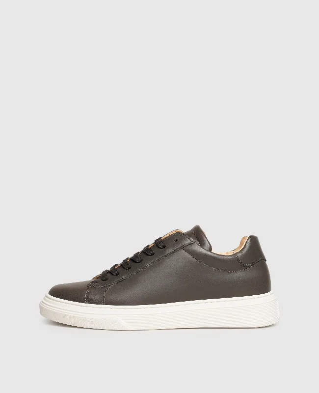 Men's leather boat shoes with a non - slip soleSophia LTS - Grey