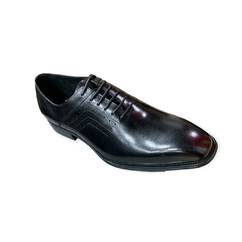 Men's formal shoes in a black or brown leatherSTACY ADAMS: Halloway 25585